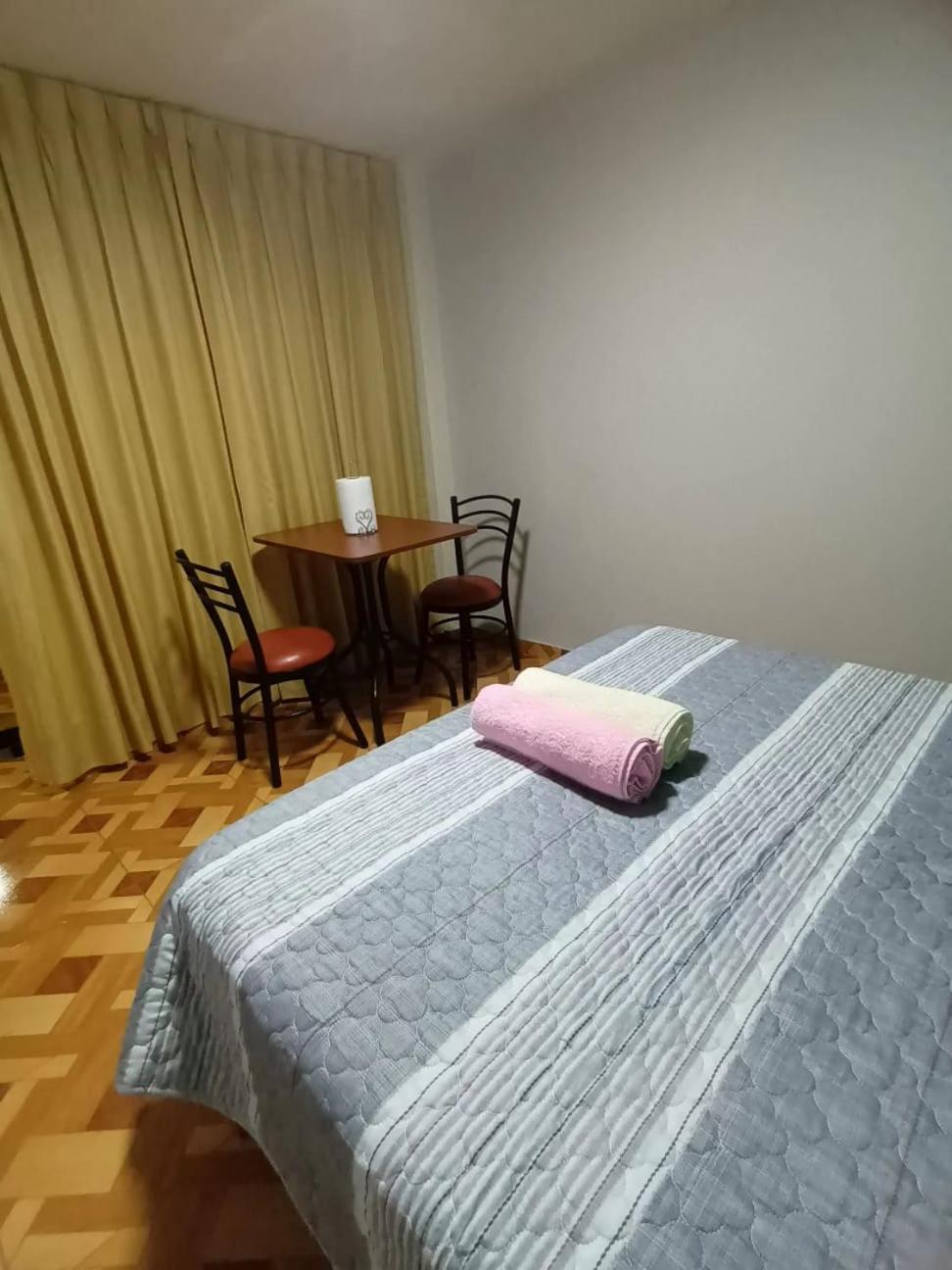Close To Airport - Free One Time Pickup - A Y J Familia Лима Экстерьер фото